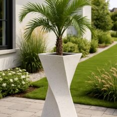 Betonowa donica idealna dla palmy
