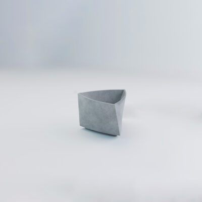 Donica z naturalnego betonu