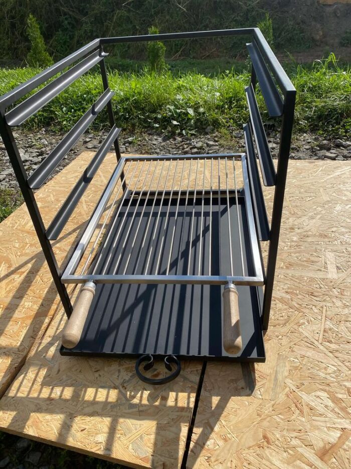 Stalowe wkłady i ruszta do grilli – wykonane na wymiar (6) Stalowe wkłady i ruszta do grilli – wykonane na wymiar (6)