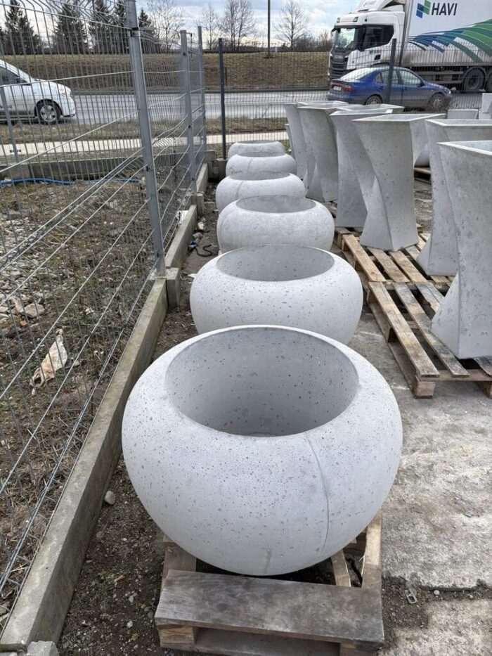 Betonowe donice z Jasła (2) Betonowe donice z Jasła (2)
