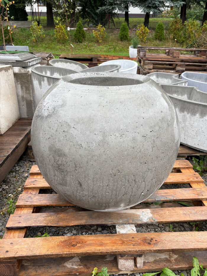 SPHERE L (10) SPHERE L (10)